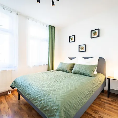 Modernes Und Stilvolles Business In Apartmán