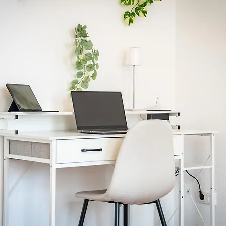Apartmán Modernes Und Stilvolles Business In *